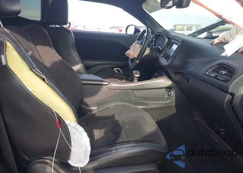 2016 Dodge Challenger Srt 392 from USA, damaged, VIN 2C3CDZDJ8GH255675